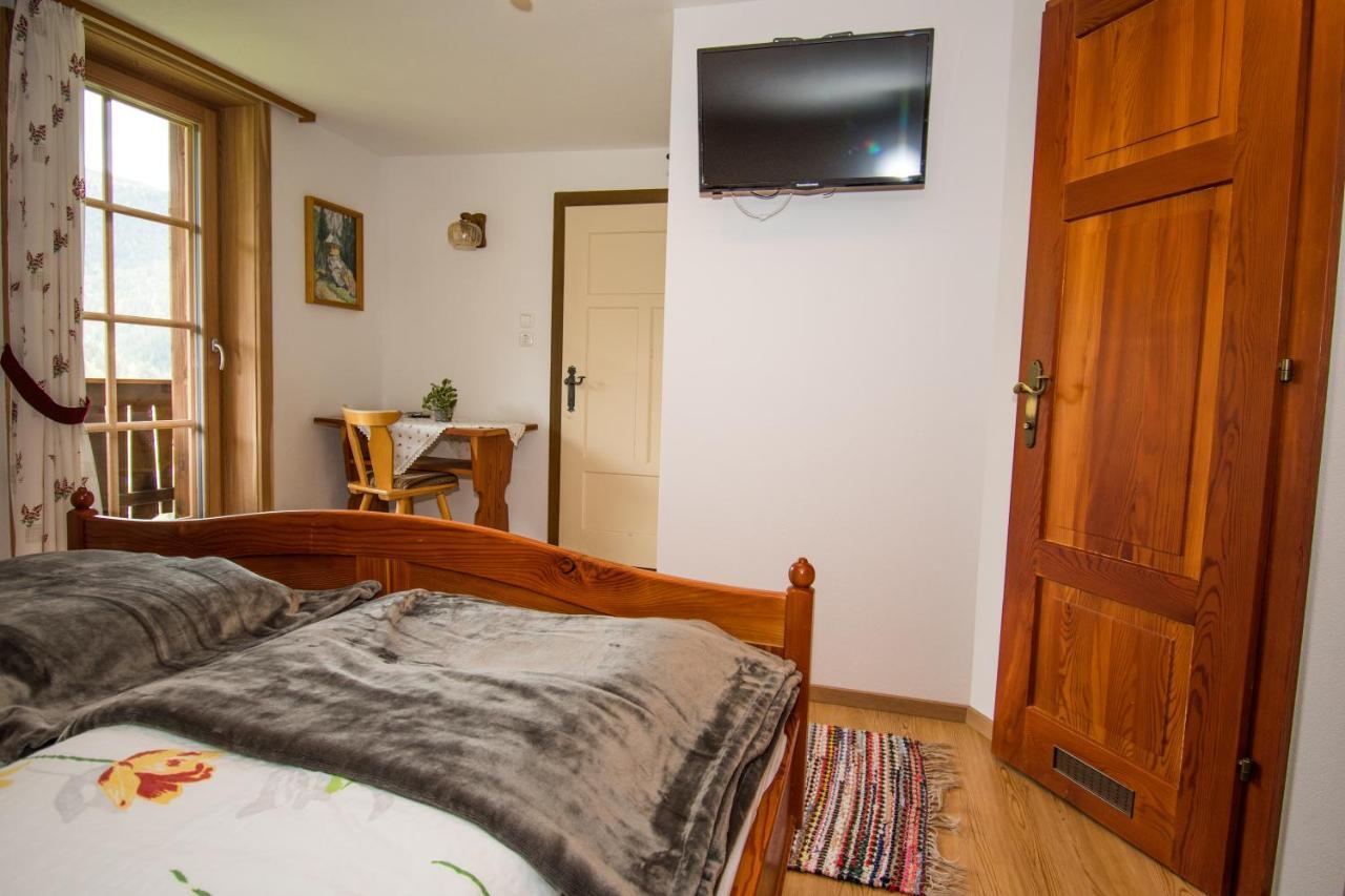 Vila Bio-Bergbauernhof Ederhias Liesing Exteriér fotografie